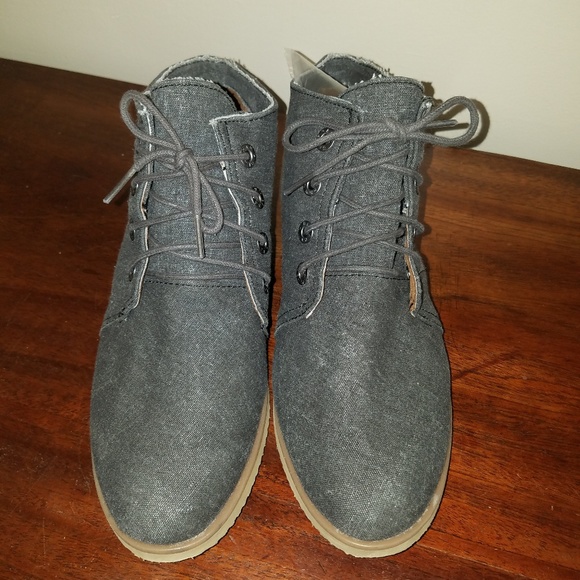 bearpaw house shoes